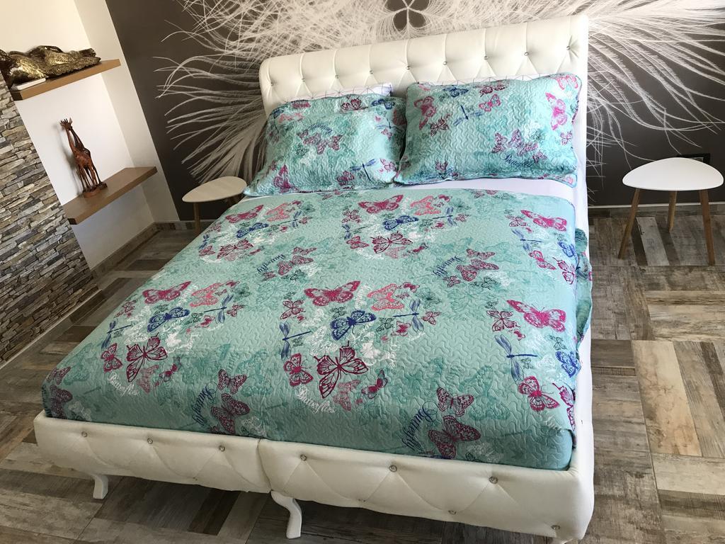 Apartment Ajla 투즐라 외부 사진
