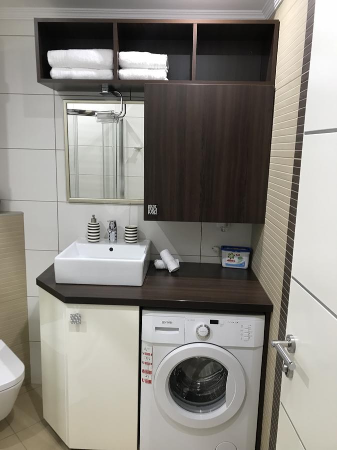 Apartment Ajla 투즐라 외부 사진