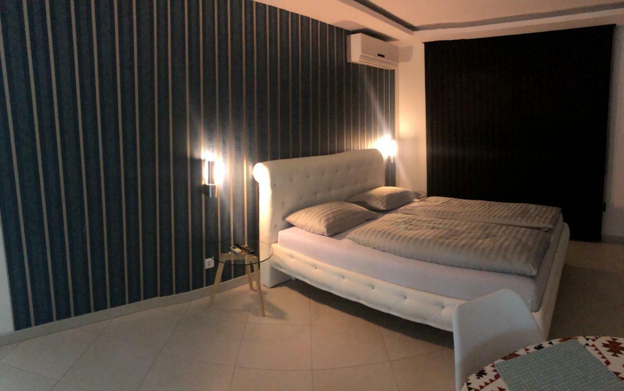 Apartment Ajla 투즐라 외부 사진